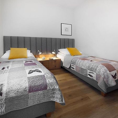 Apartamenty Familijne Кудова-Здруй Екстер'єр фото